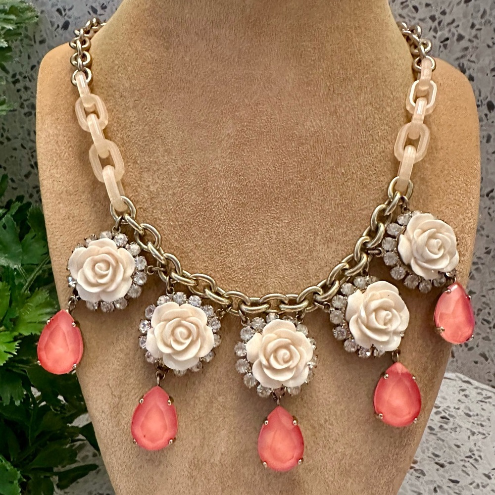White Roses Statement Necklace Set - image 3